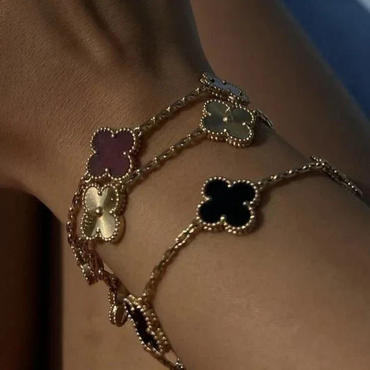 CLOVER | Pulsera Negra/Plata