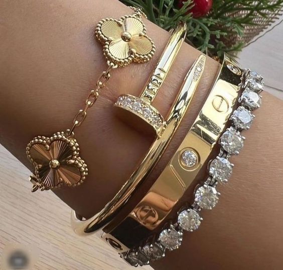 CLOVER | Pulsera de brazo