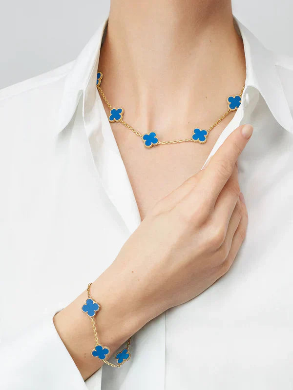 CLOVER | Collar Motivo Azul