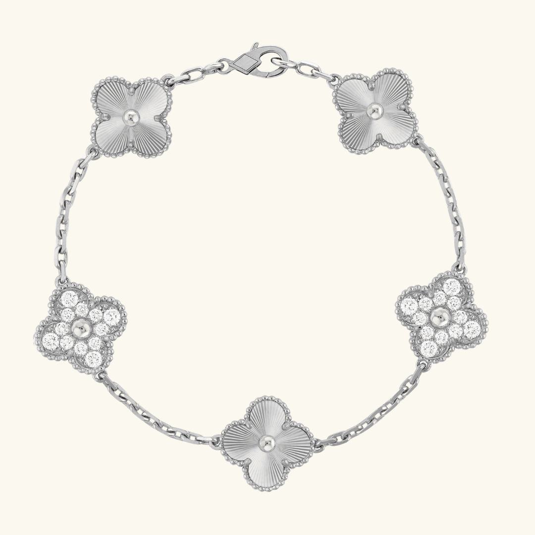 CLOVER | Pulsera Guilloché de Plata Prestige