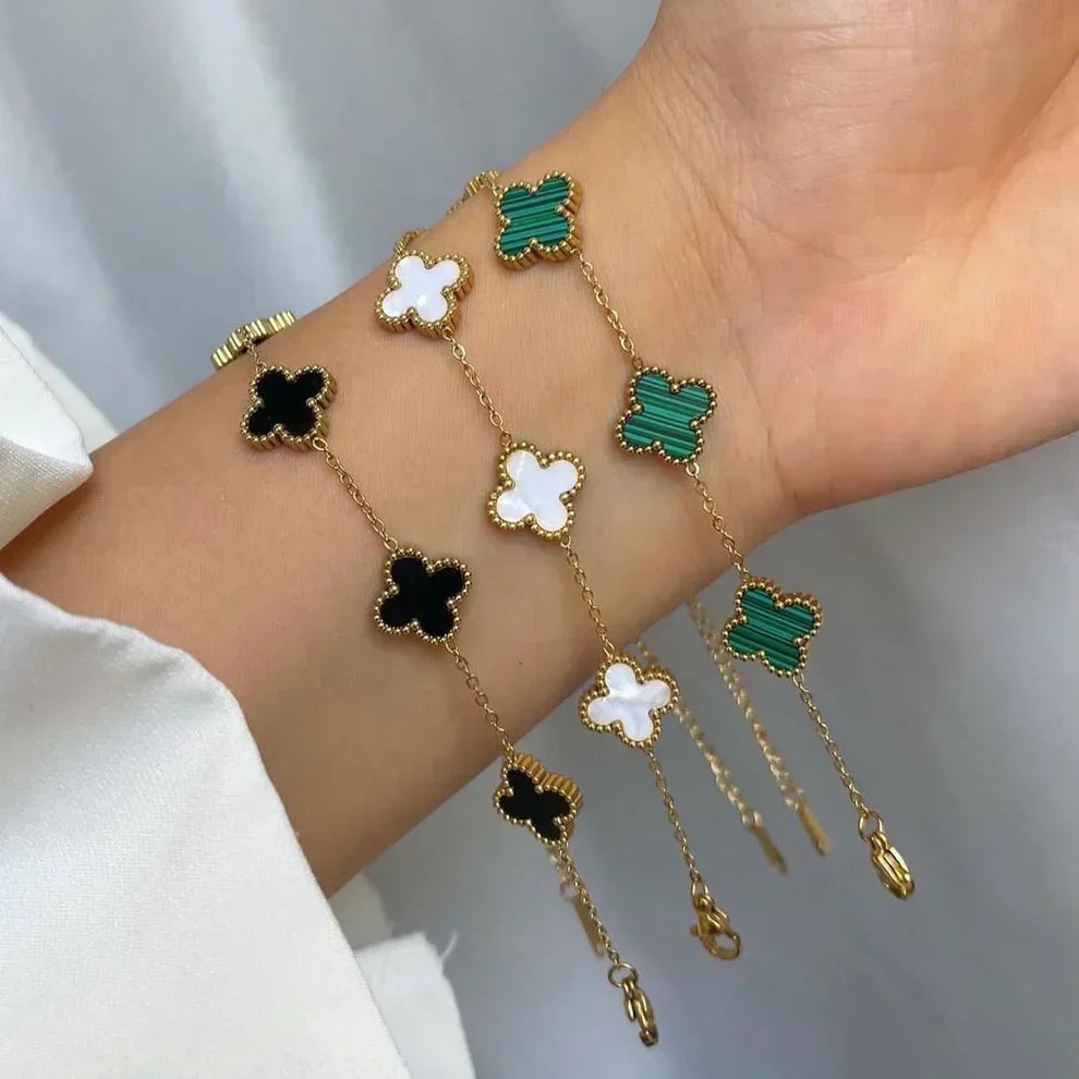 Conjunto de Pulseras de Trébol de 3 Deltas