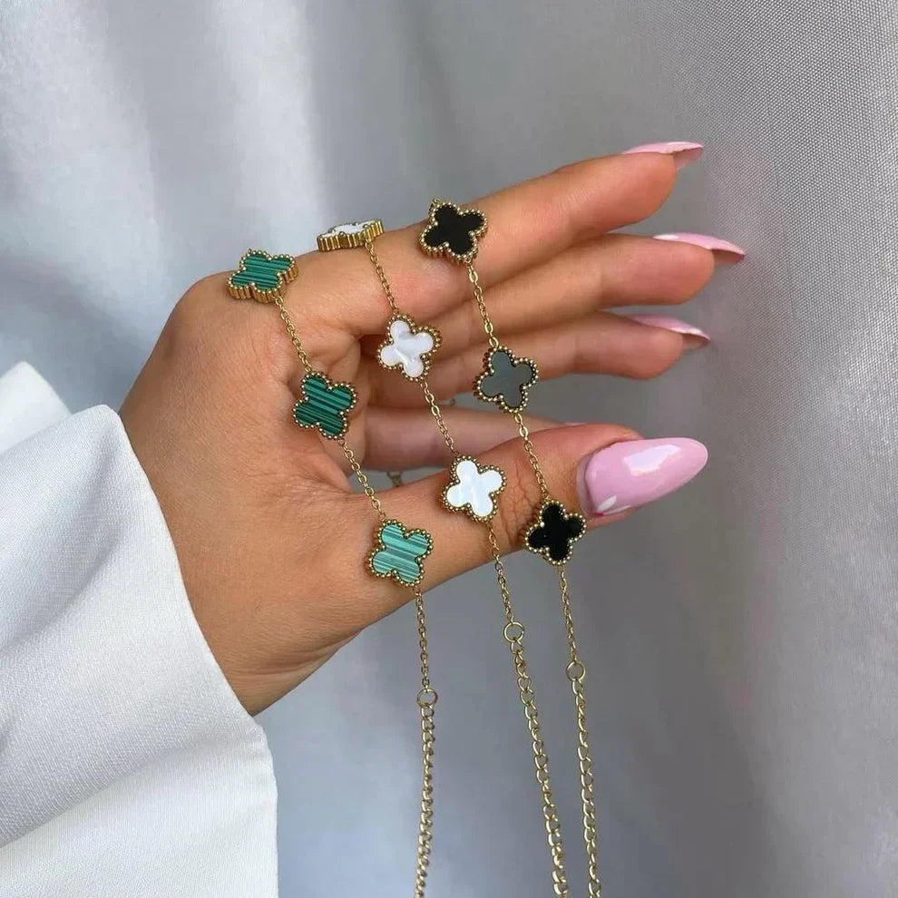 Conjunto de Pulseras de Trébol de 3 Deltas