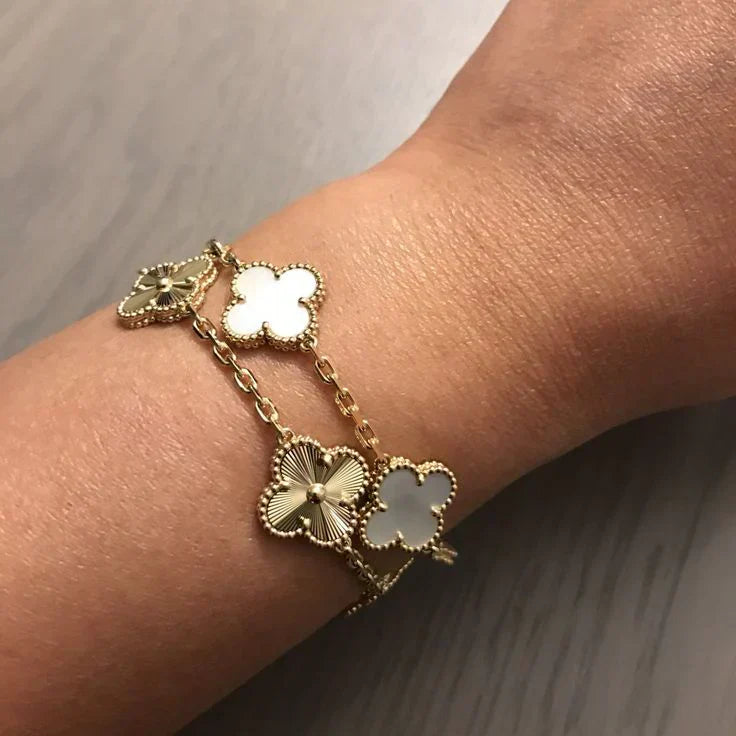 CLOVER | Pulsera Blanca
